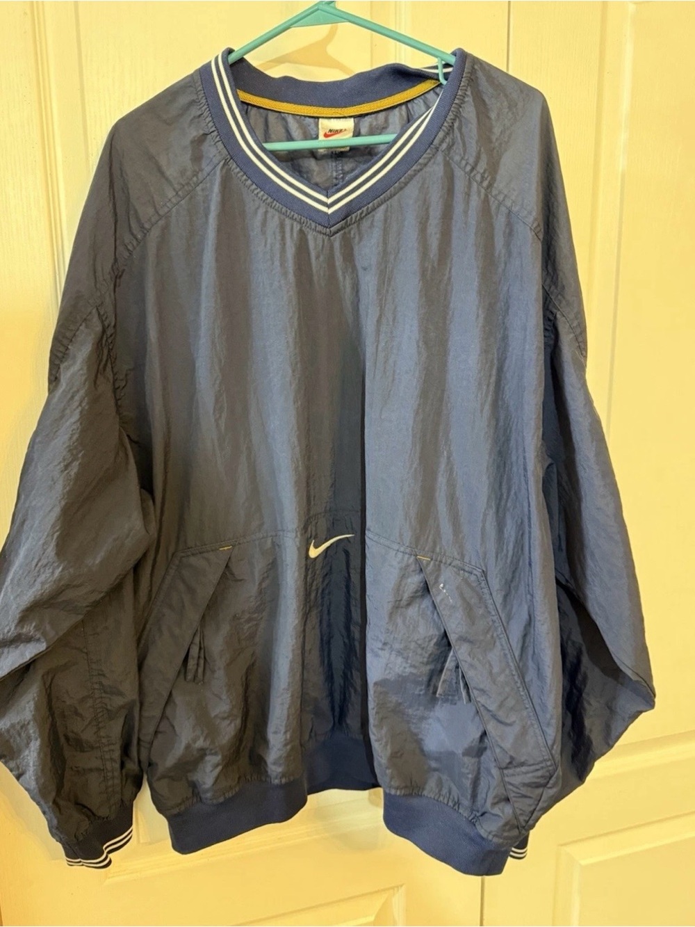 Vintage 1990s Nike Navy Pullover Windbreaker with White Trim